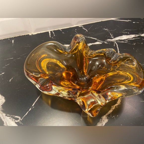 Vintage MCM blown glass ashtray - Picture 8 of 8